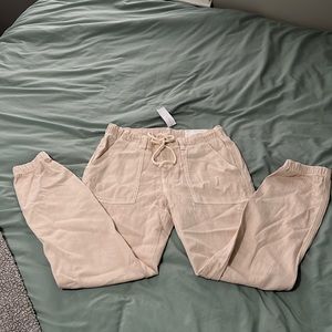 American Eagle tomgirl joggers